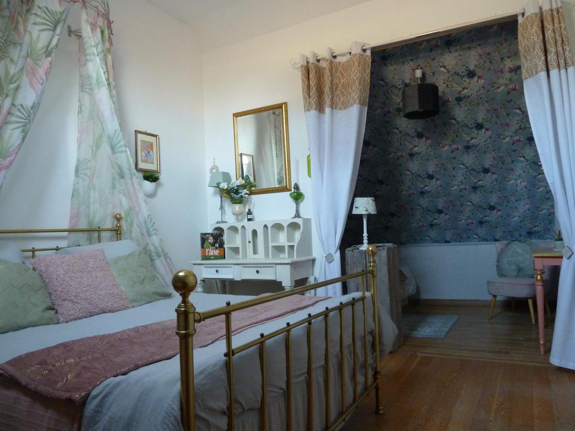Le Clos Fleuri Ségrie Buitenkant foto