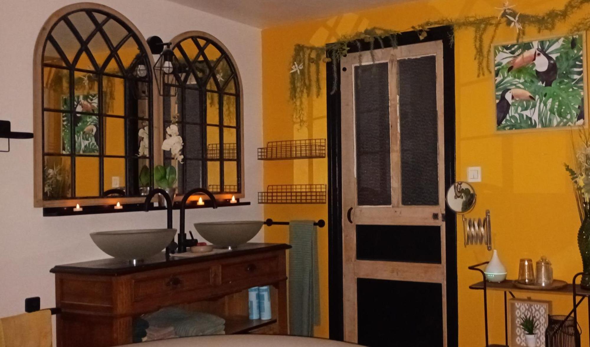Le Clos Fleuri Ségrie Buitenkant foto